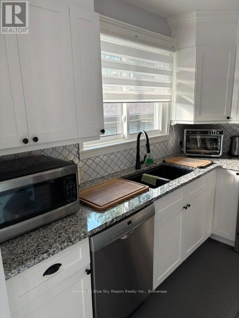 100 STRATHCONA DRIVE - 6