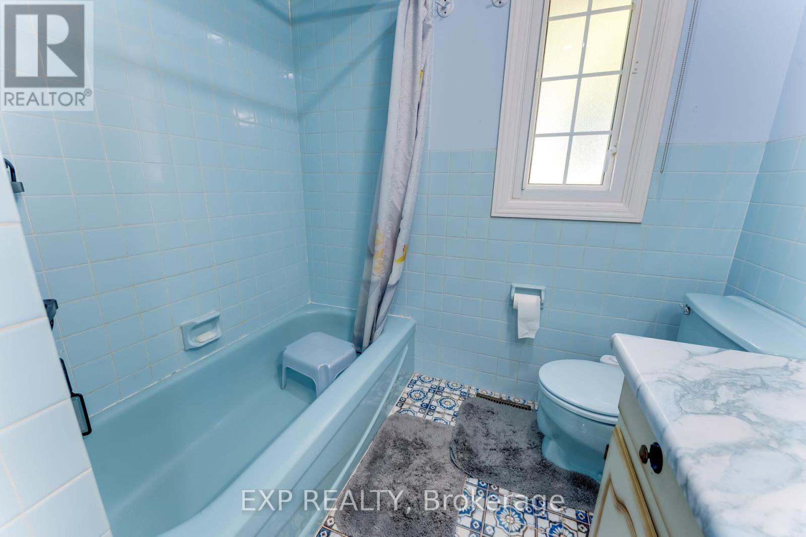 2047 HAMILTON ROAD - 26