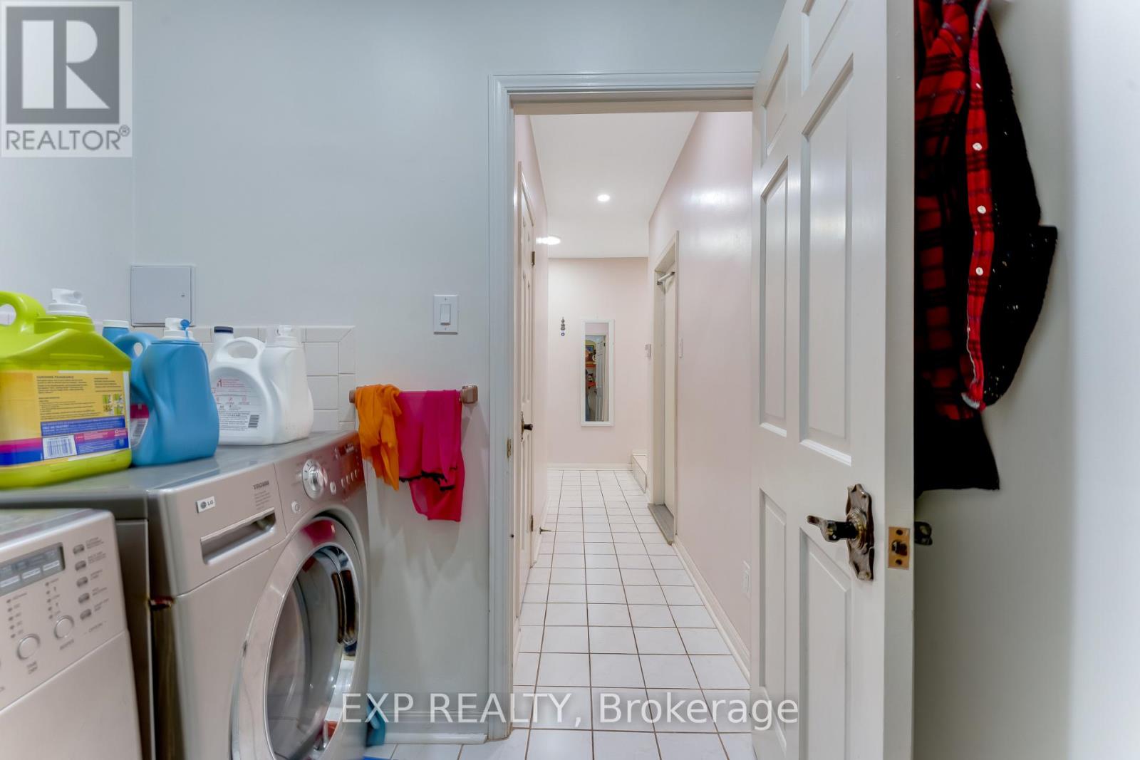 2047 HAMILTON ROAD - 8