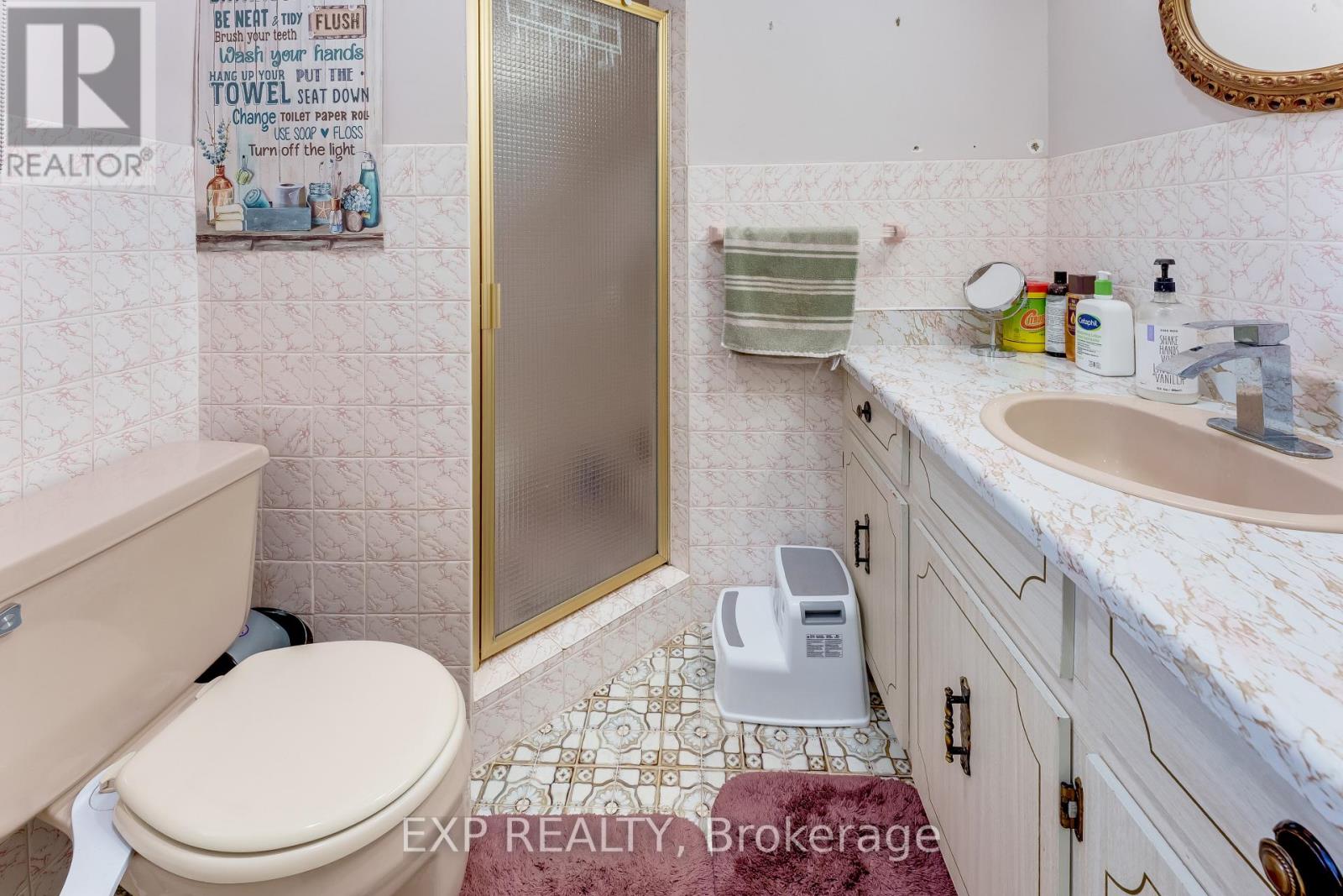 2047 HAMILTON ROAD - 32