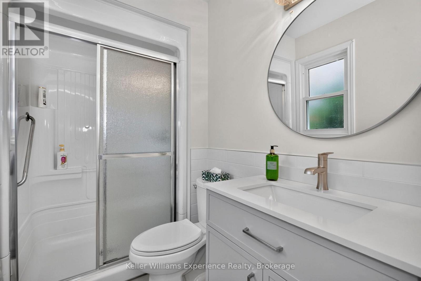 922 PLAYFAIR ROAD - 18