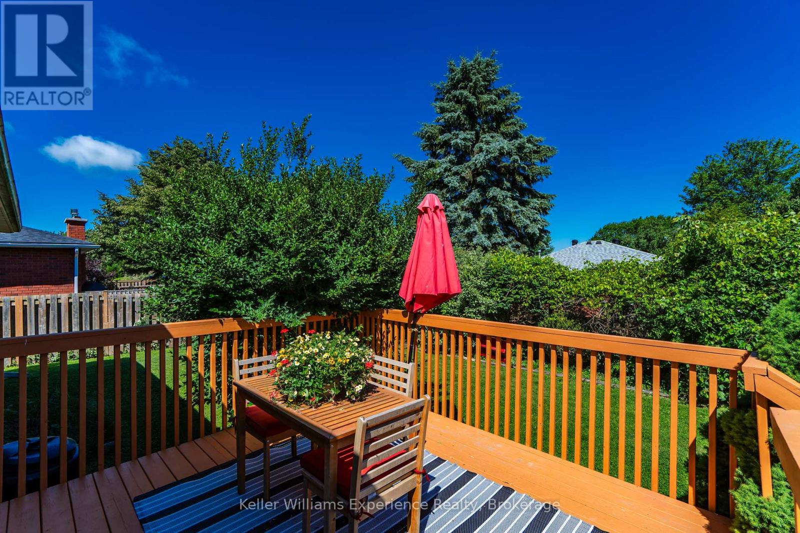 922 PLAYFAIR ROAD - 33