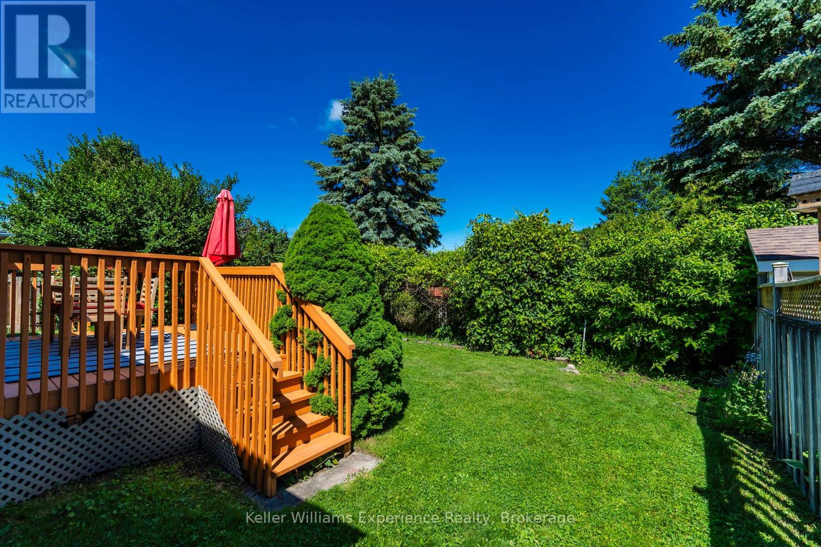 922 PLAYFAIR ROAD - 36