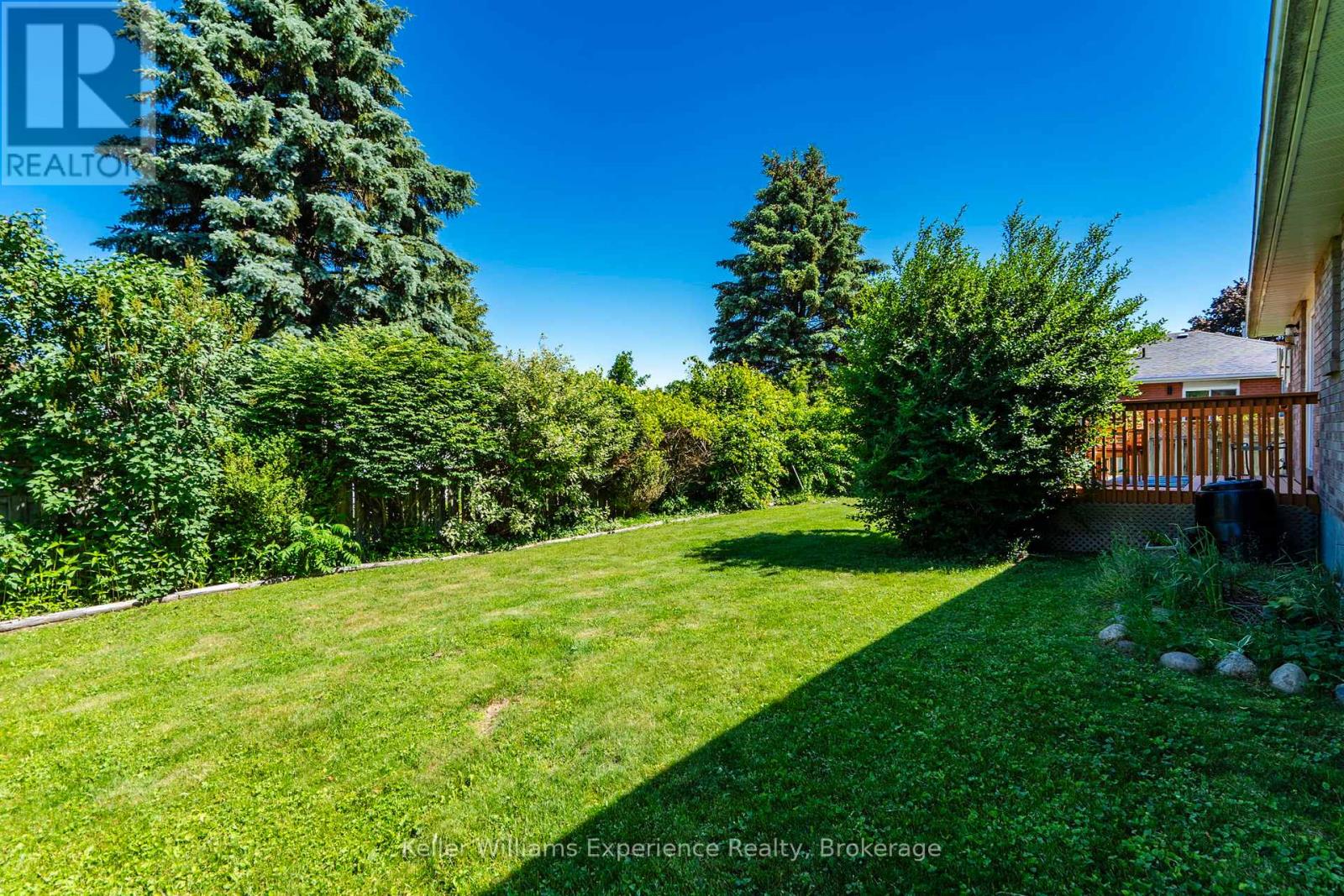922 PLAYFAIR ROAD - 37