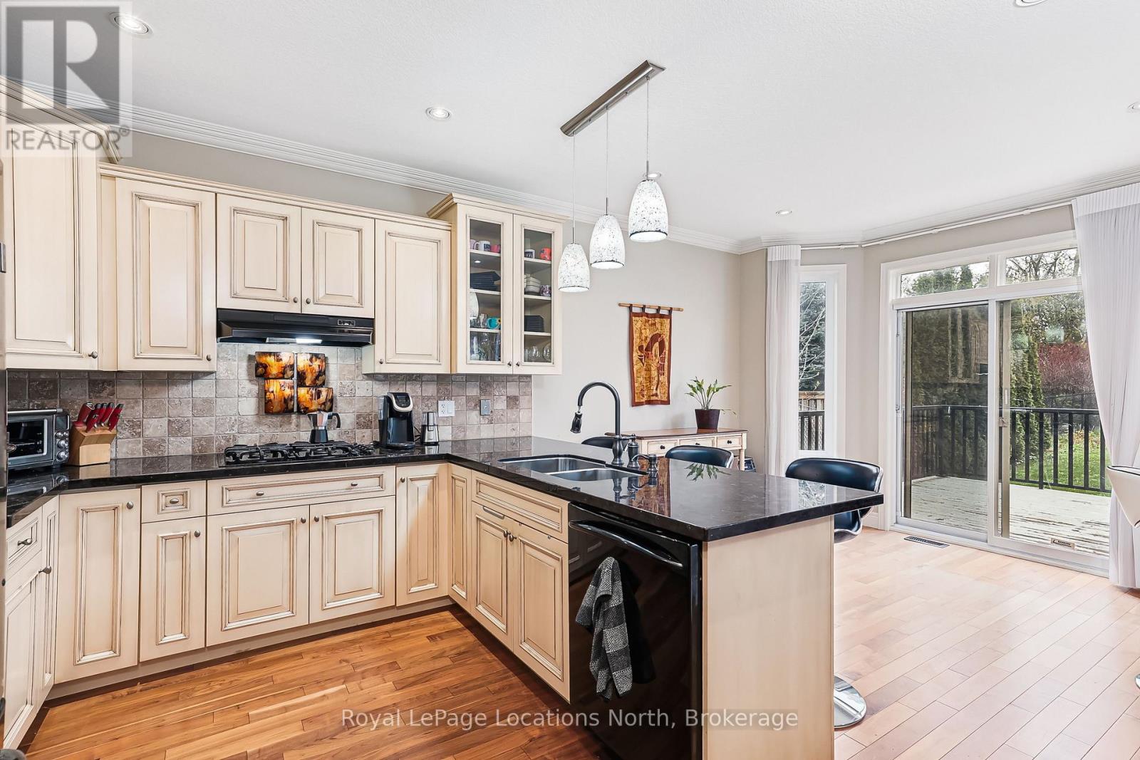 6 WILLIAMS STREET - 13