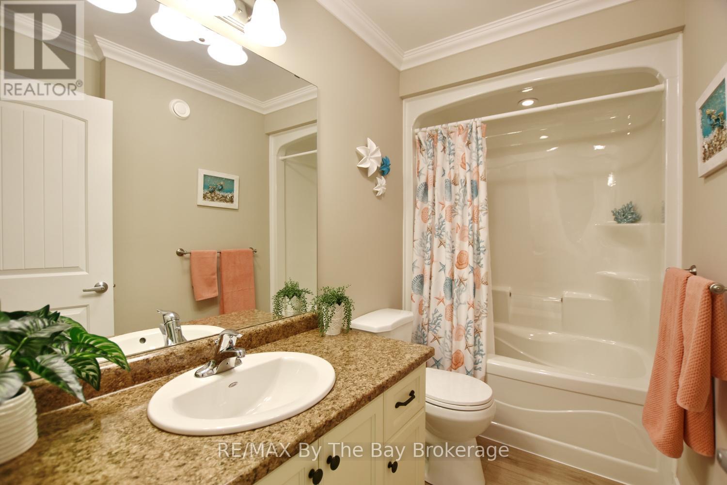 12 NEW YORK AVENUE - 16