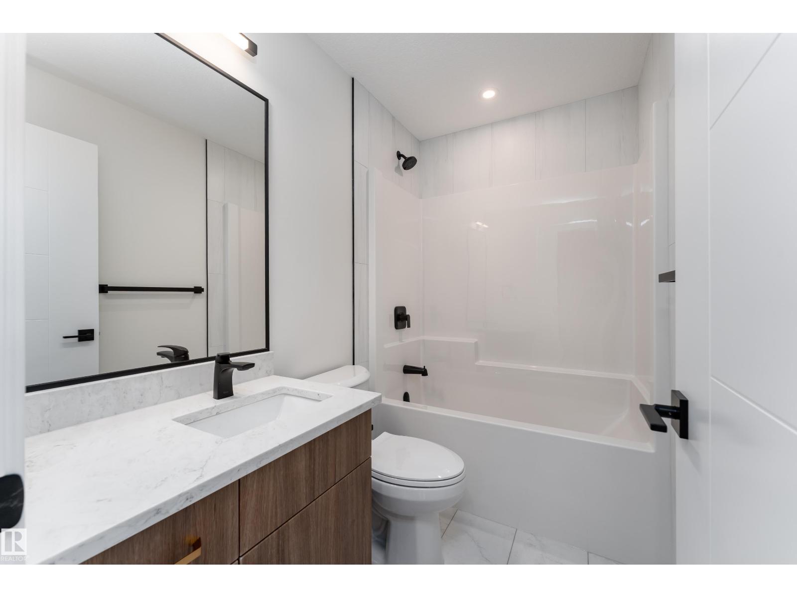 13034 123A ST NW - 36