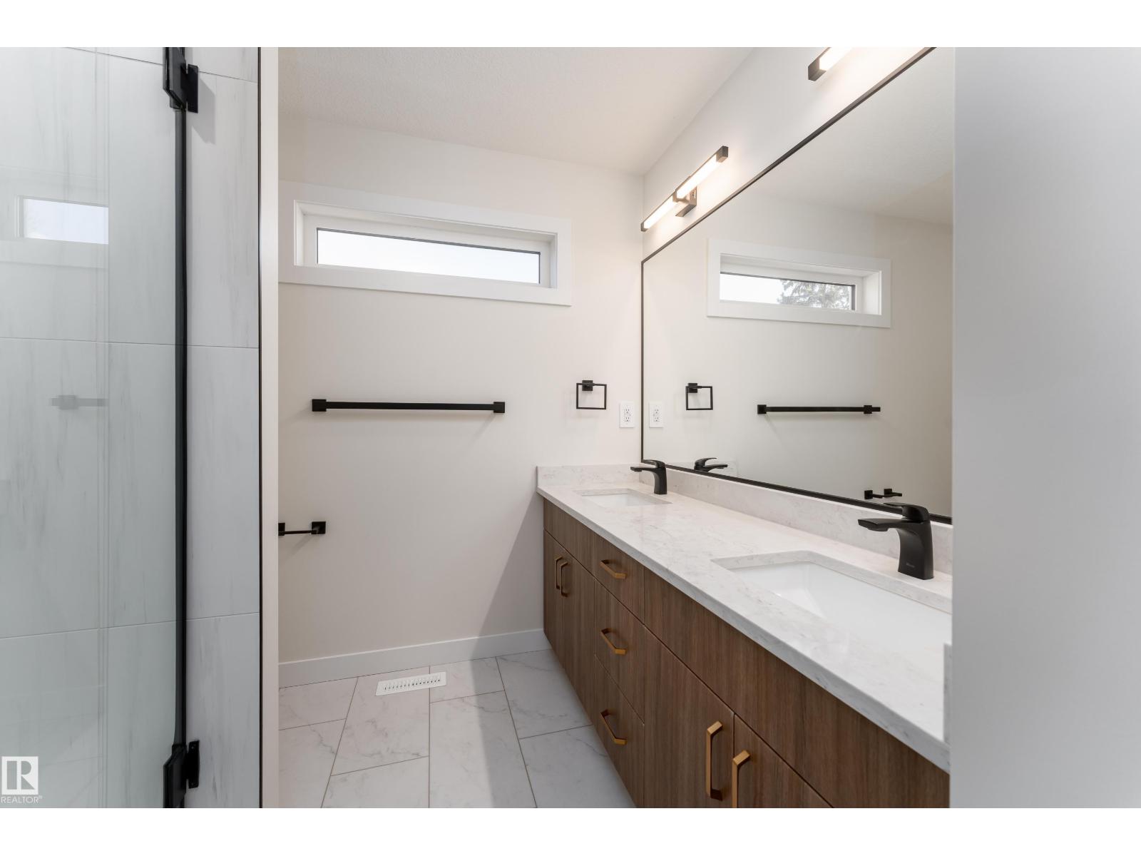 13034 123A ST NW - 34