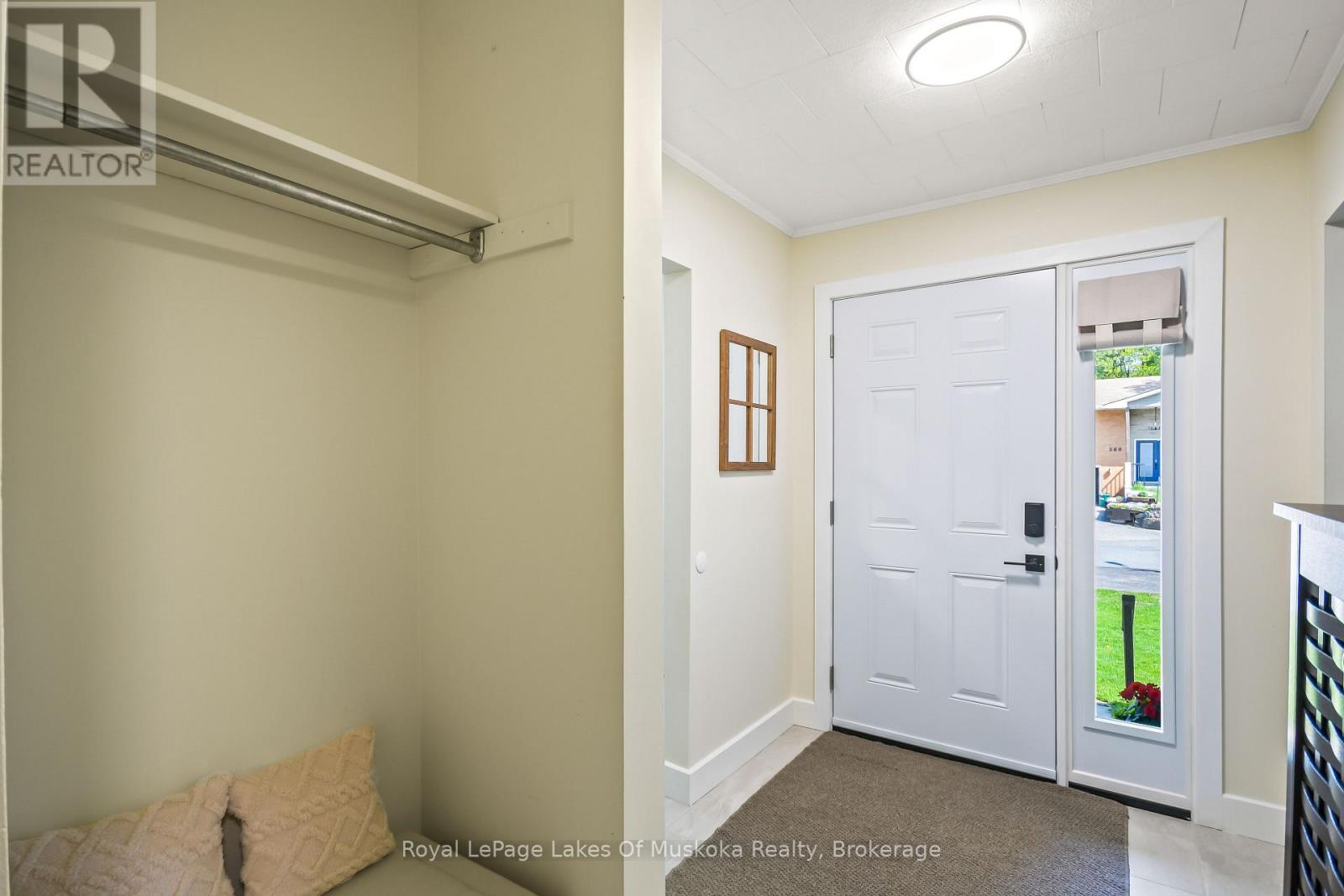 571 DAVID STREET E - 10