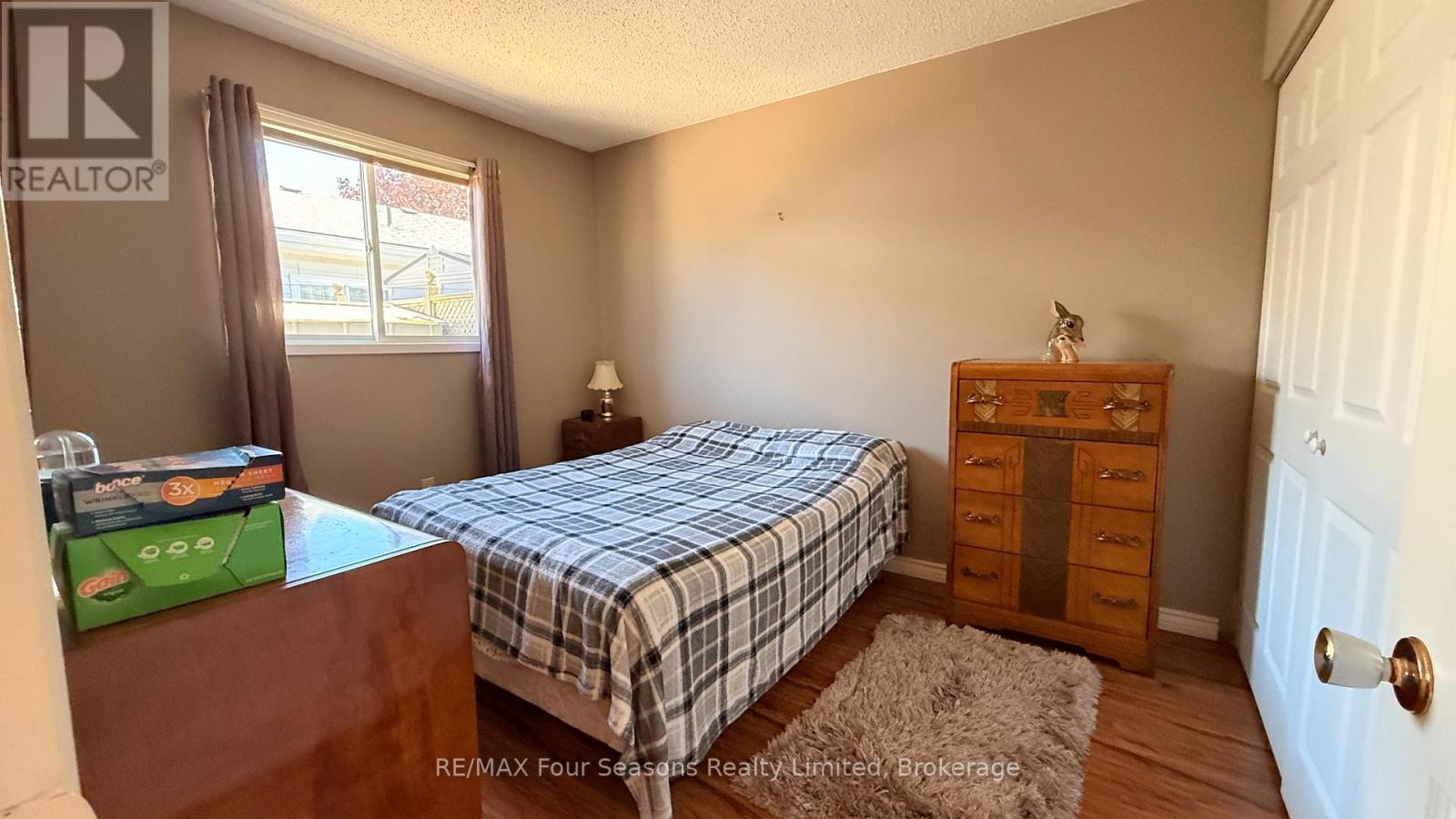 #52 303 WATERLOO STREET - 11