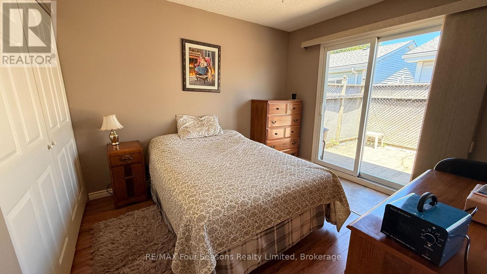 #52 303 WATERLOO STREET - 16