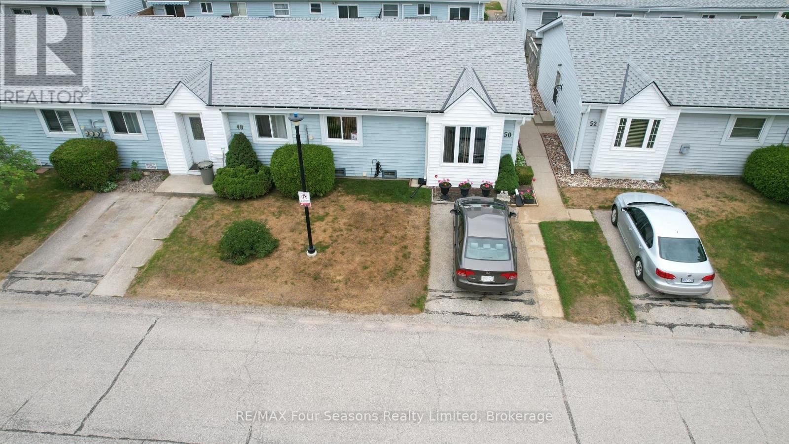 #52 303 WATERLOO STREET - 3