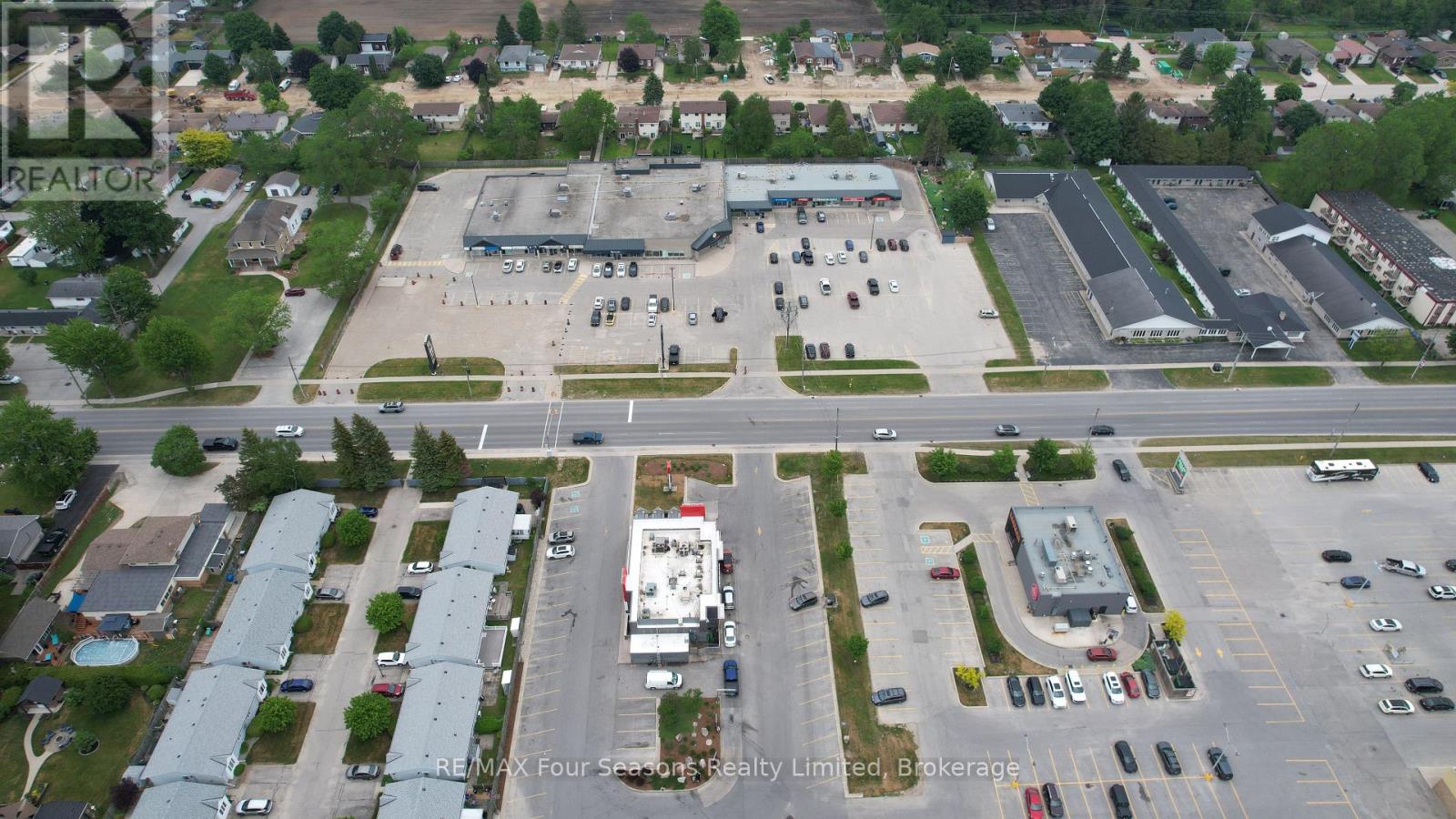 #52 303 WATERLOO STREET - 4