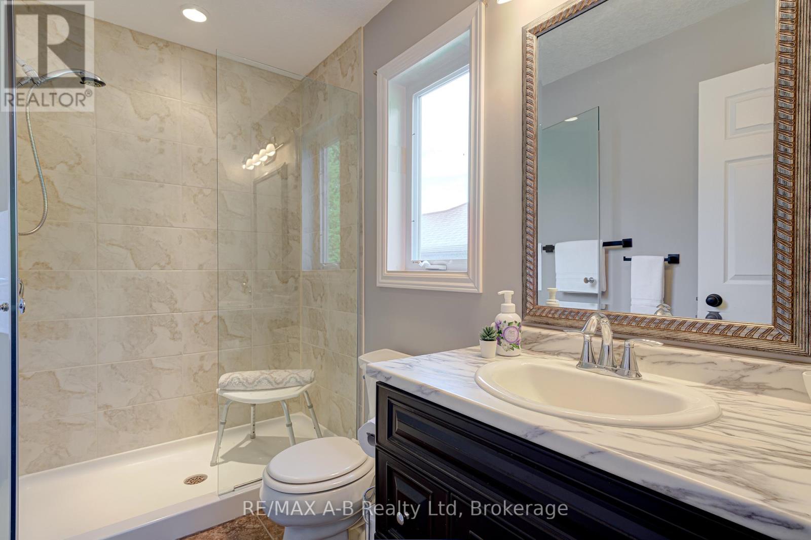 79 SYLVIA STREET - 23