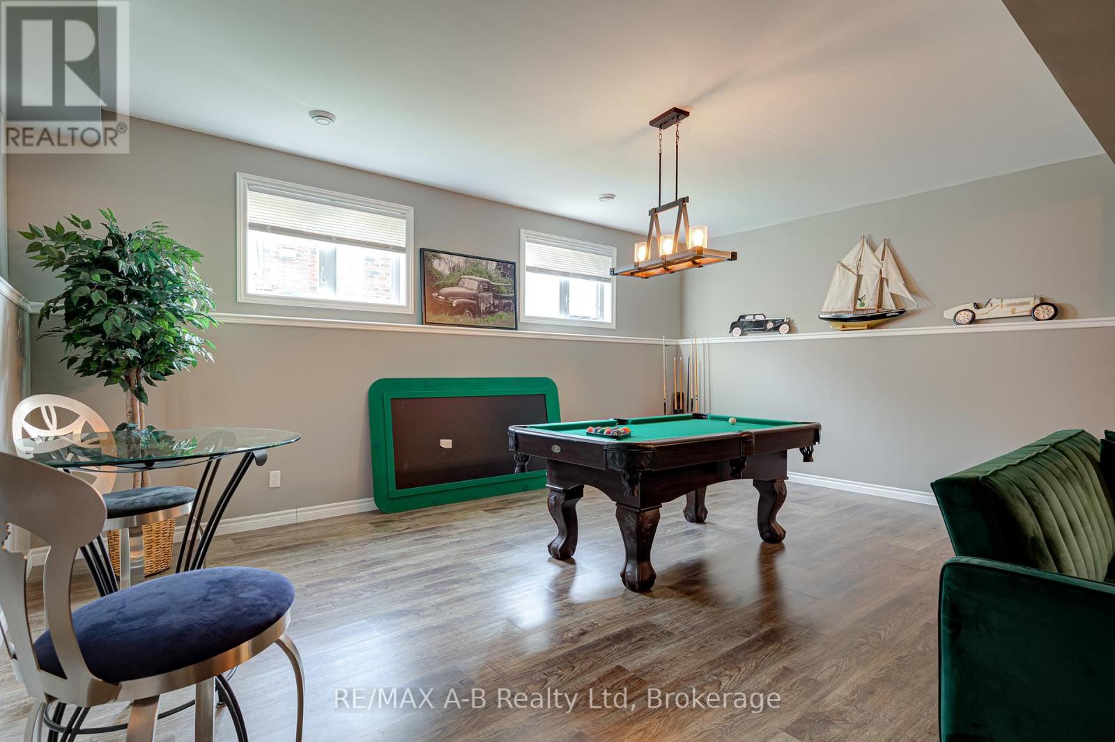 79 SYLVIA STREET - 29