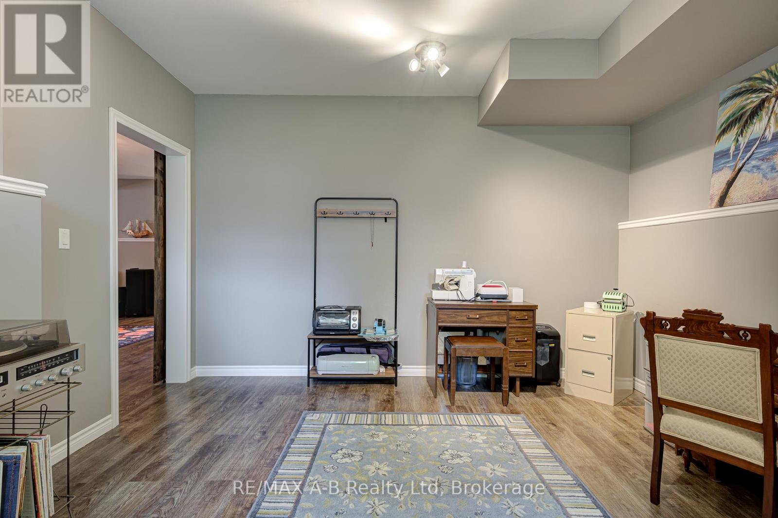 79 SYLVIA STREET - 31
