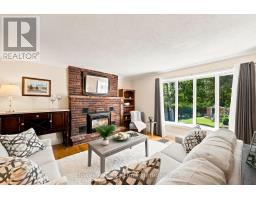 Primary Bedroom - 1818 County Road 2, Otonabee South Monaghan, ON K0L1B0 Photo 11