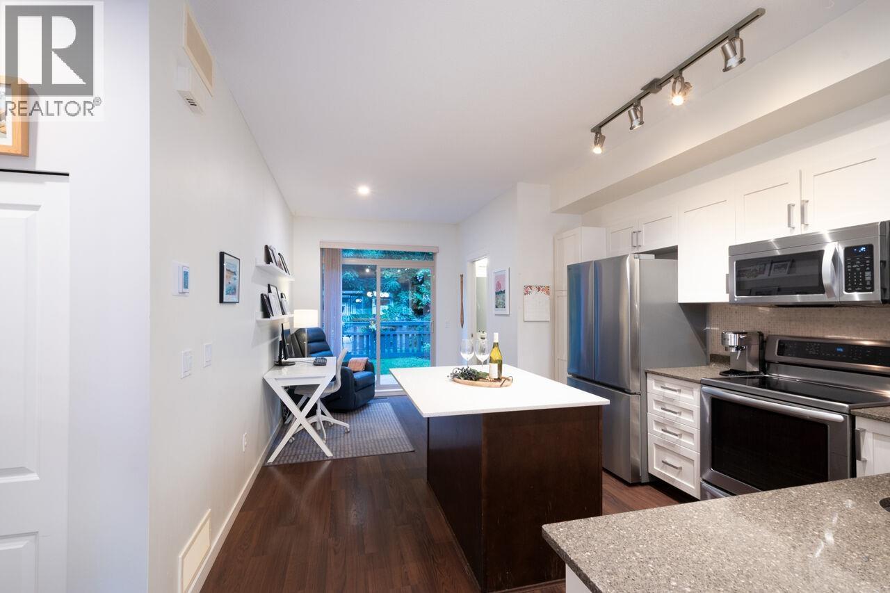 33 55 Hawthorn Drive, Port Moody BC