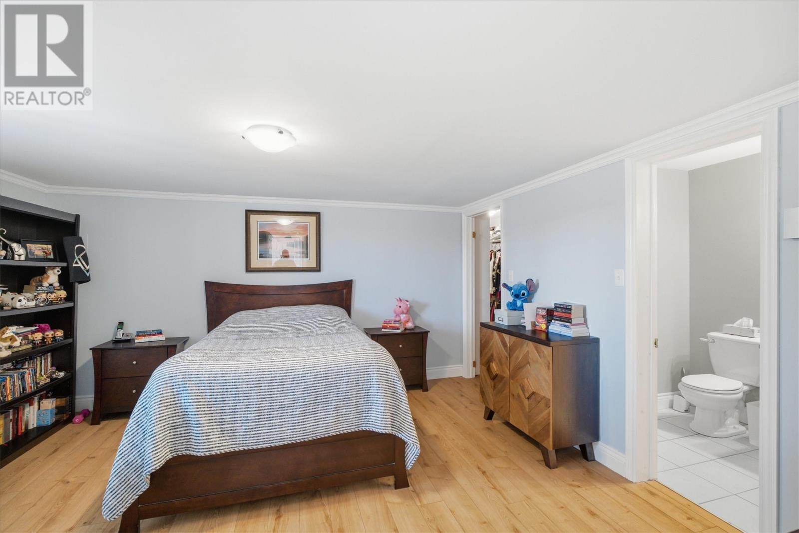 1 Creedon Place - 32