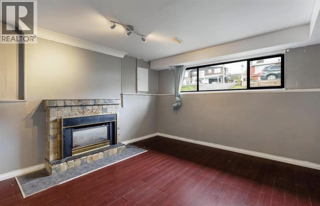 1150 MADORE AVENUE, Coquitlam
