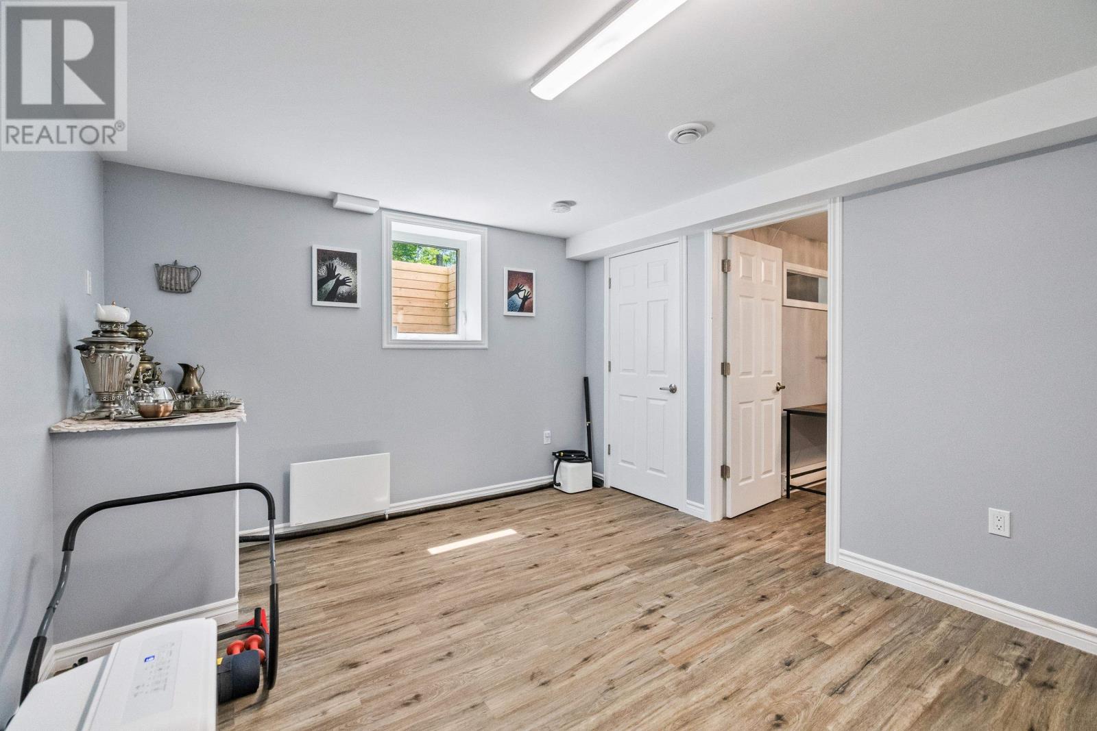 499 South Melville Road - 34