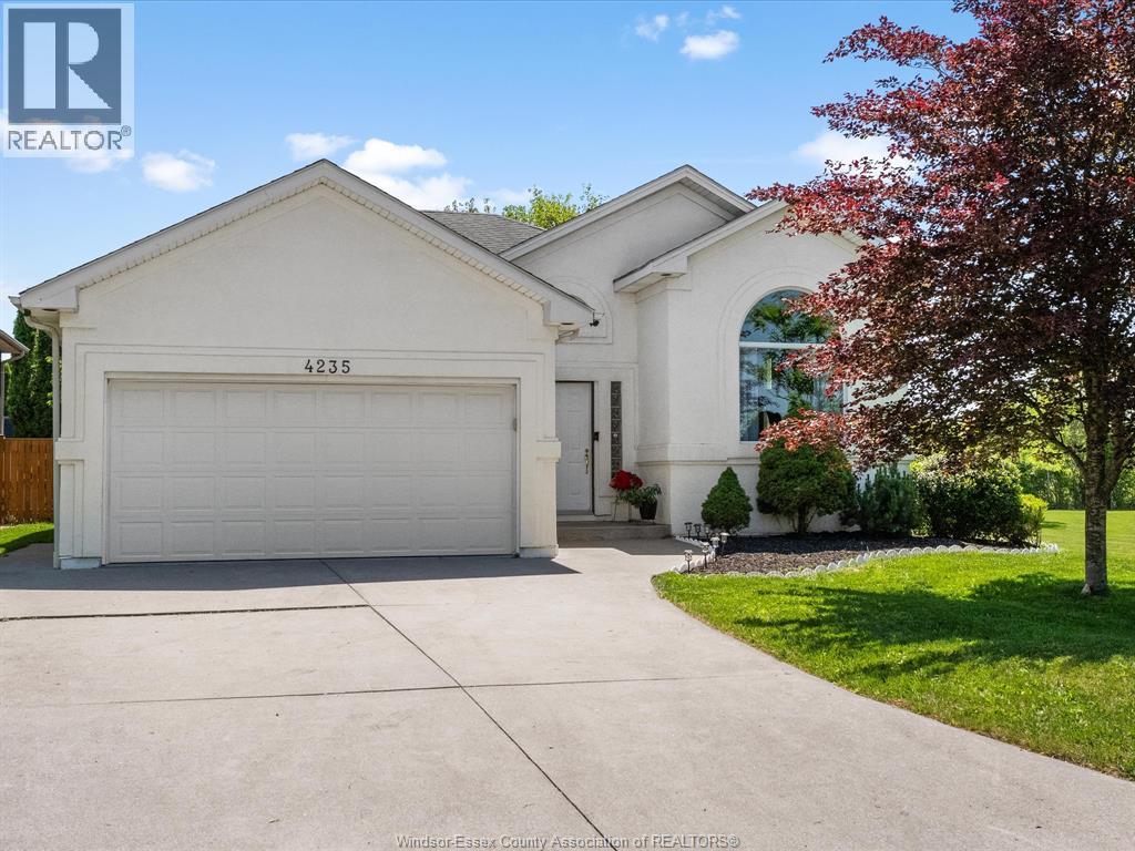 4235 PROVIDENCE CRESCENT - 2