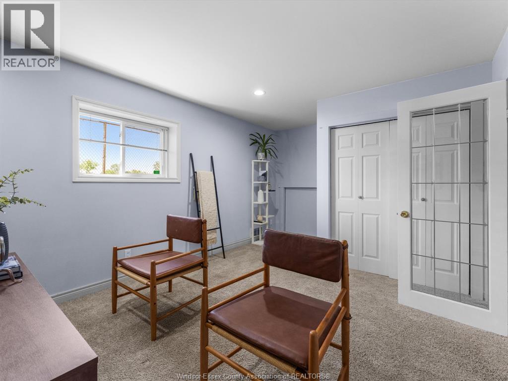 4235 PROVIDENCE CRESCENT - 32