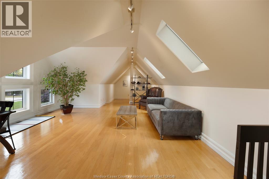1740 CAILLE AVENUE - 27