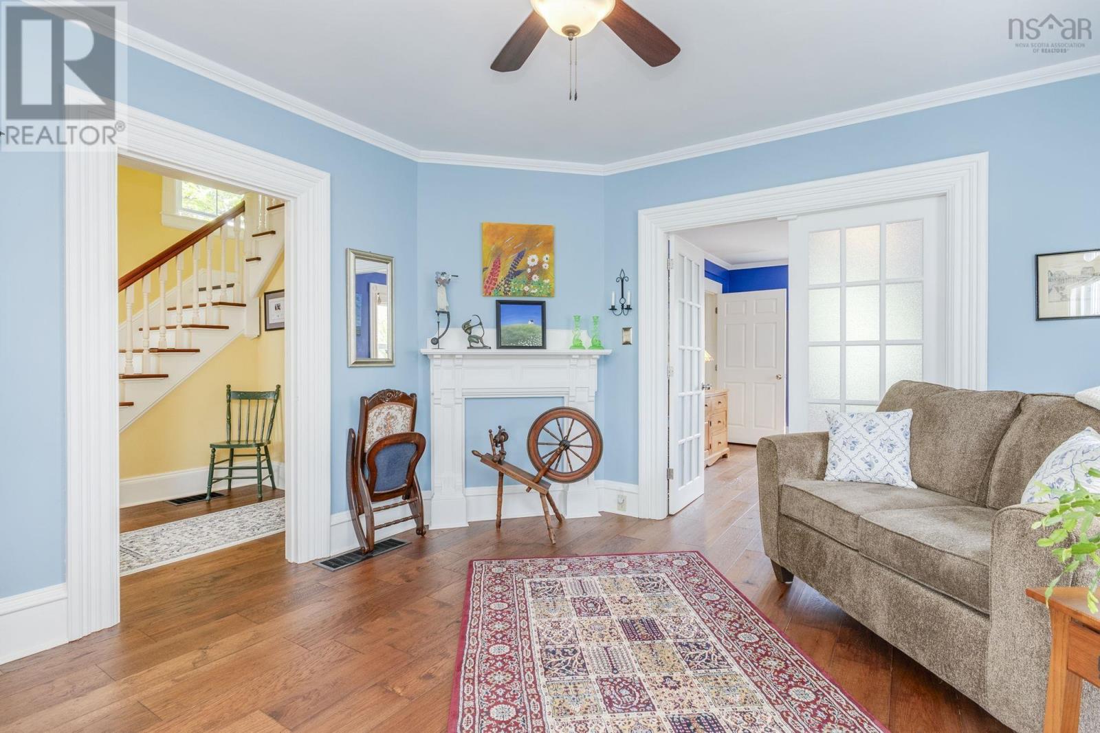 206 Fox Street - 5