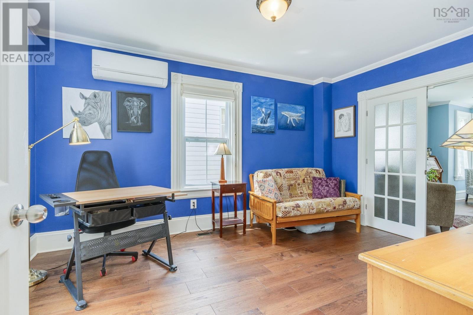 206 Fox Street - 9
