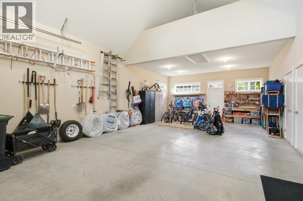  526 Metcalfe Avenue, Kelowna