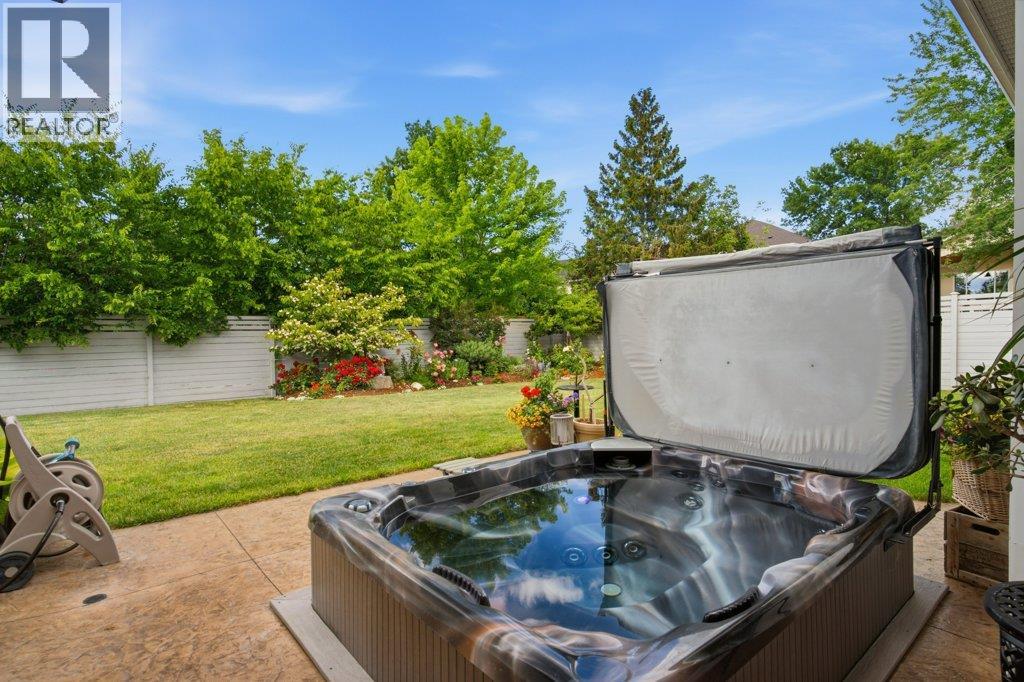  526 Metcalfe Avenue, Kelowna