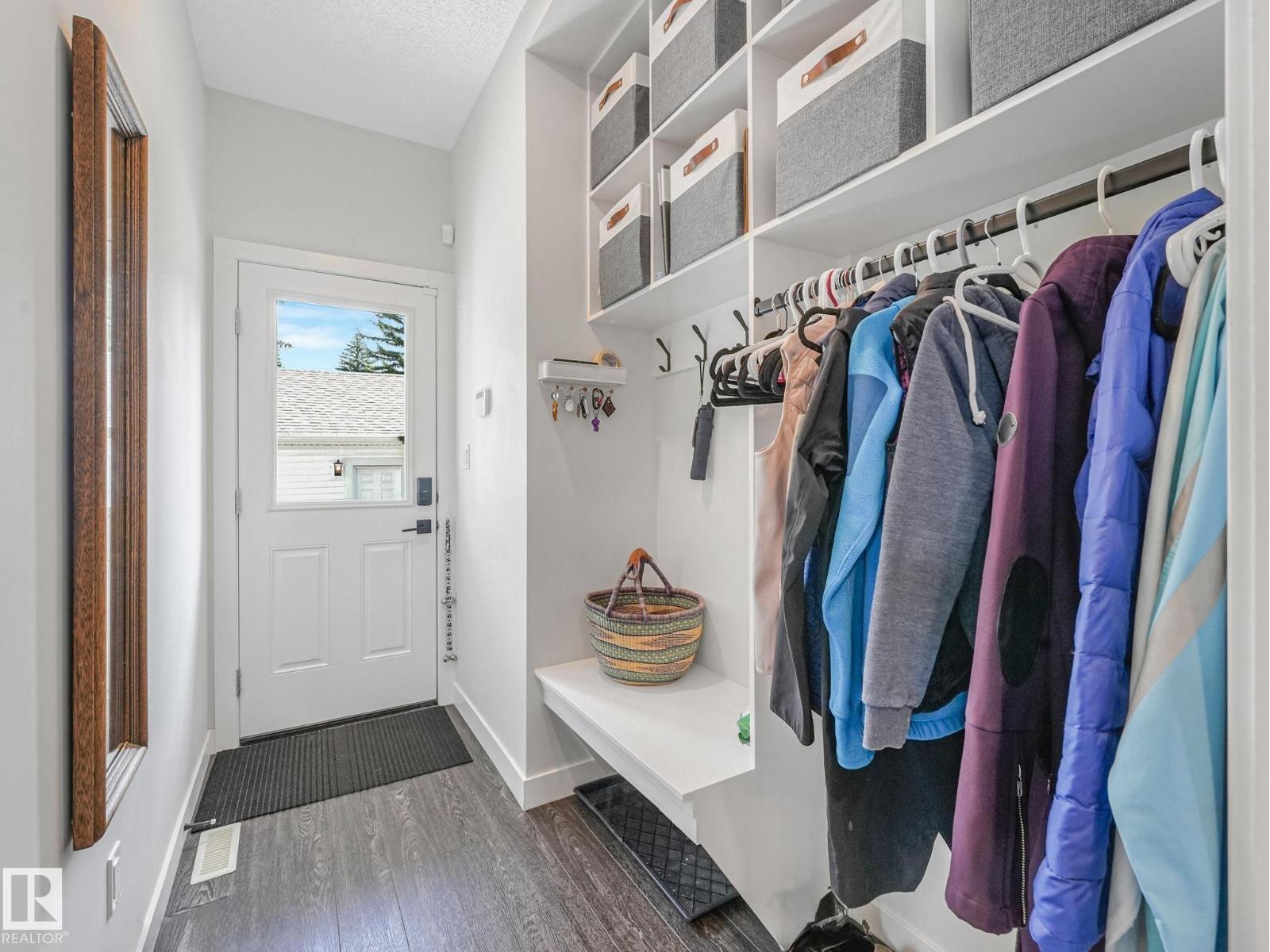 10221 135 ST NW - 15