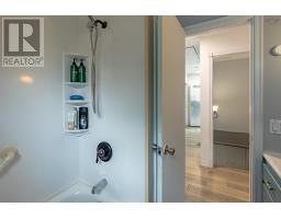 119 Harriet Street, Shelburne, NS B0T1W0 Photo 15