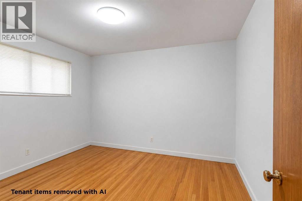 1930 16 Avenue SE — photo 14