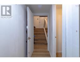 119 Harriet Street, Shelburne, NS B0T1W0 Photo 33