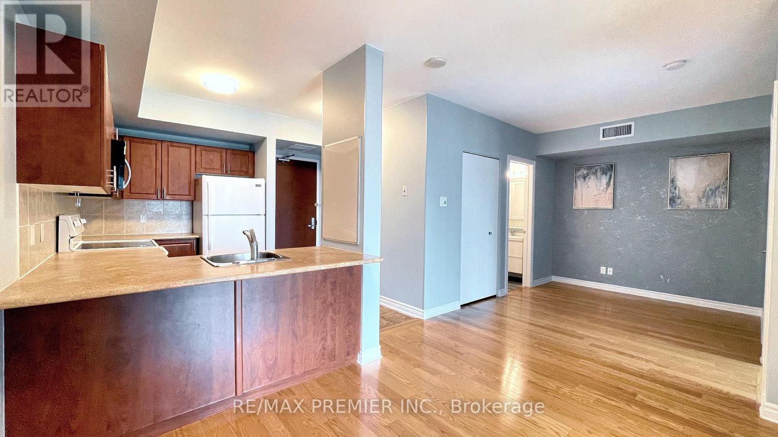 2 Bed, 1 Bath House for Sale in Ottawa – 1903 – 234 RIDEAU STREET, Ottawa – MLS# X13483044 - Image 14
