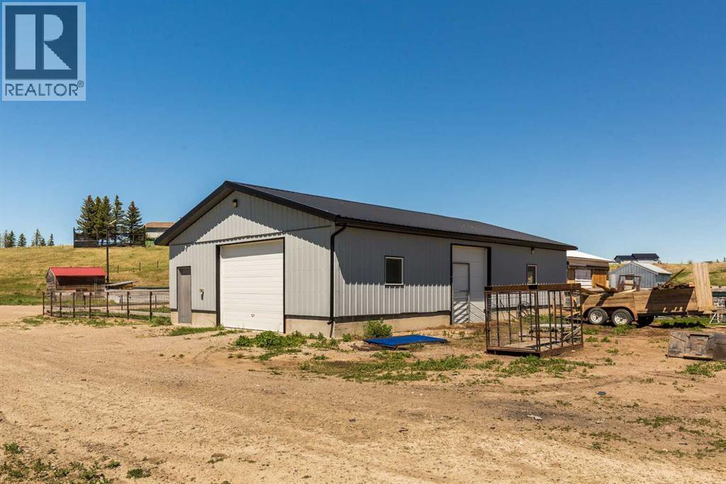 222041B Range Road 52 — photo 45