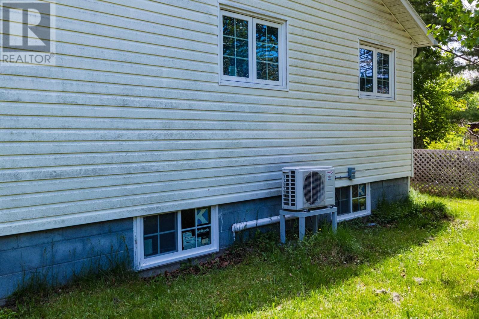 119 Harriet Street - 48