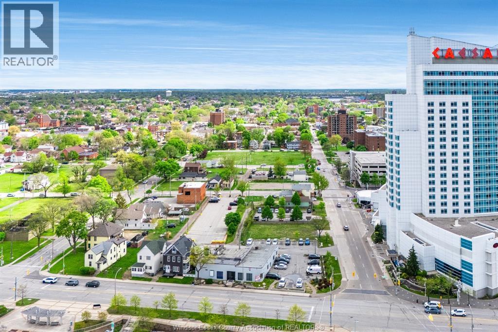 559 Chatham STREET East - 34