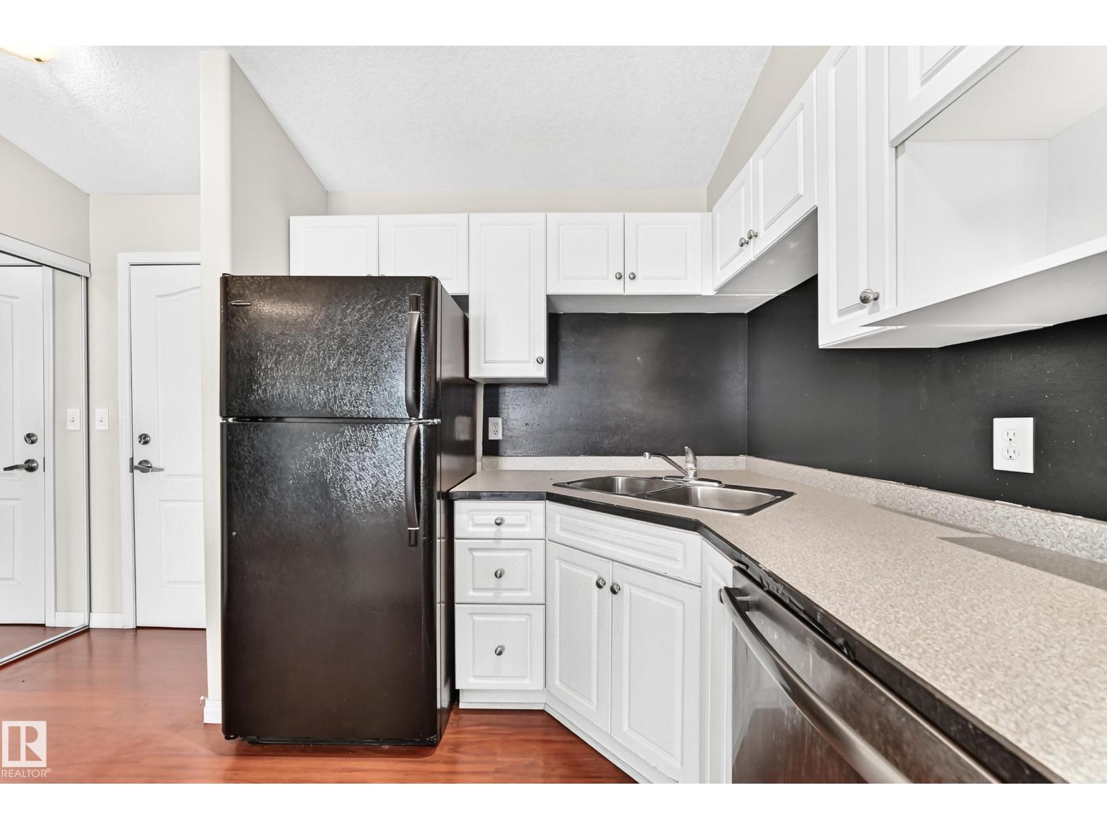 #524 7511 171 ST NW - 16
