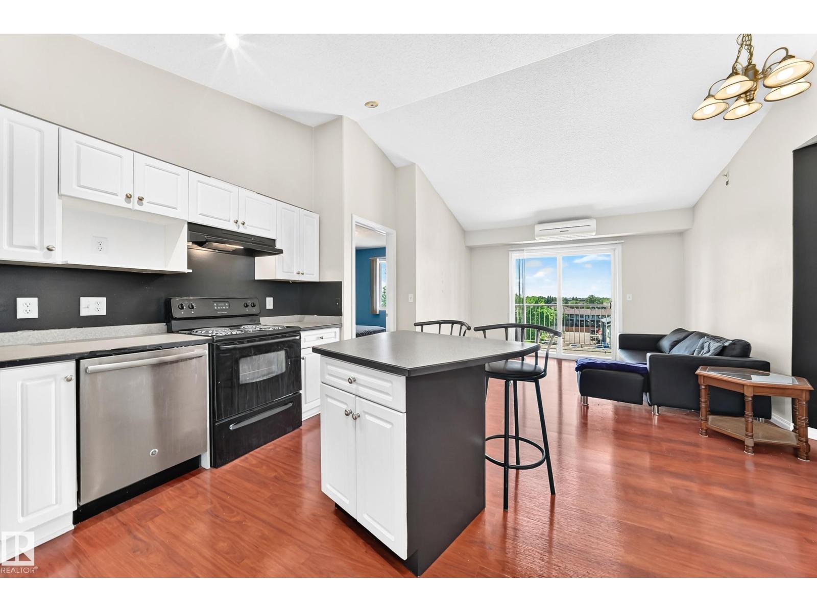 #524 7511 171 ST NW - 19