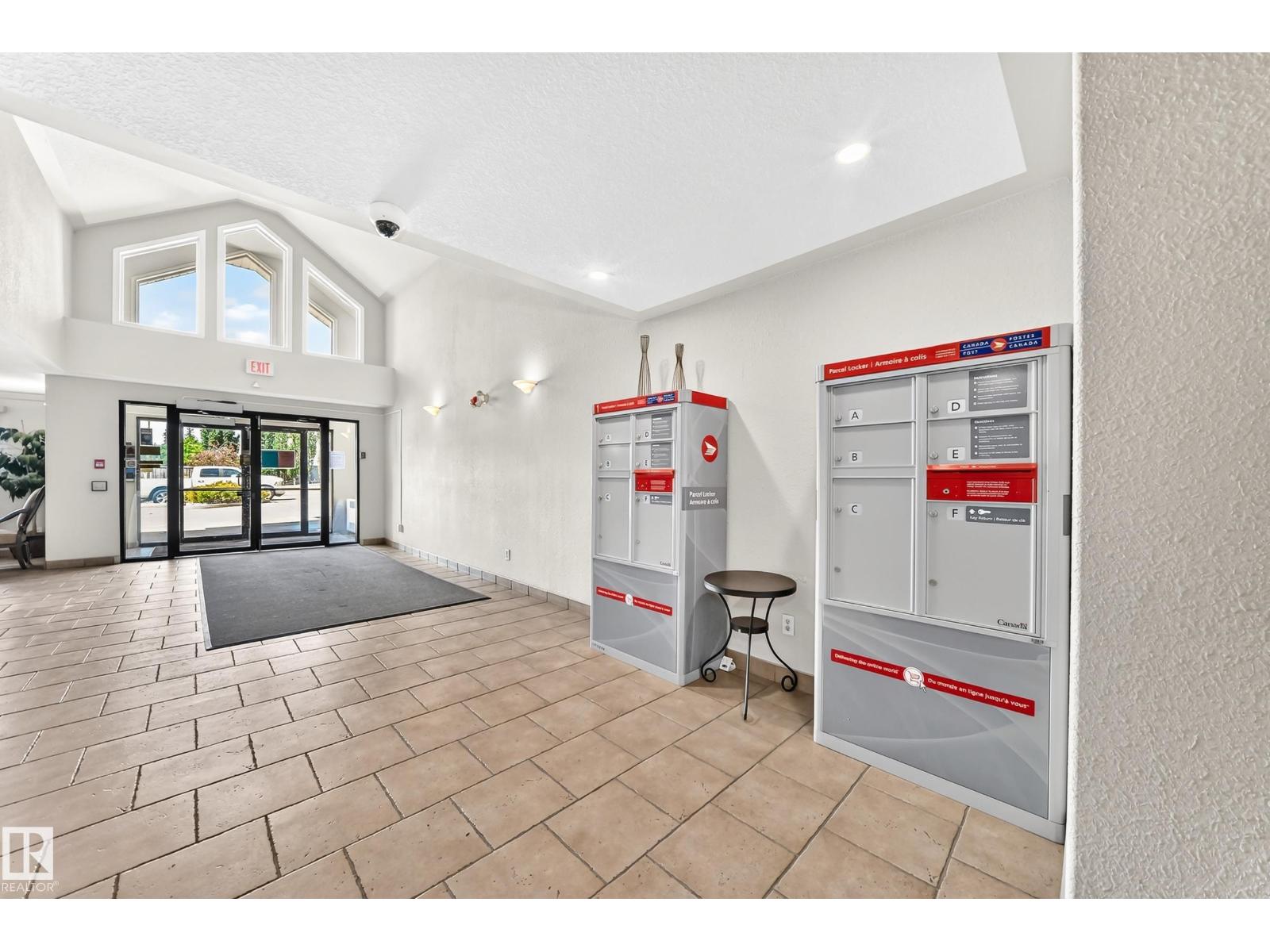 #524 7511 171 ST NW - 39