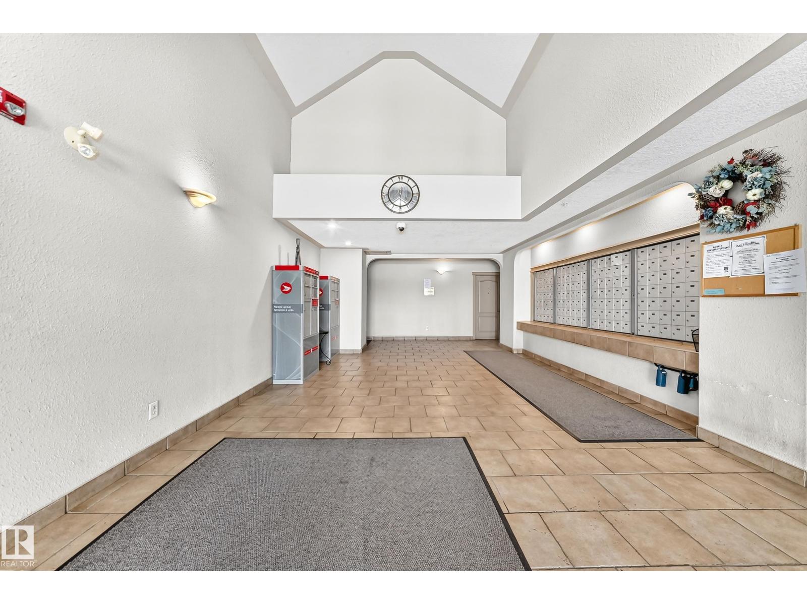#524 7511 171 ST NW - 41