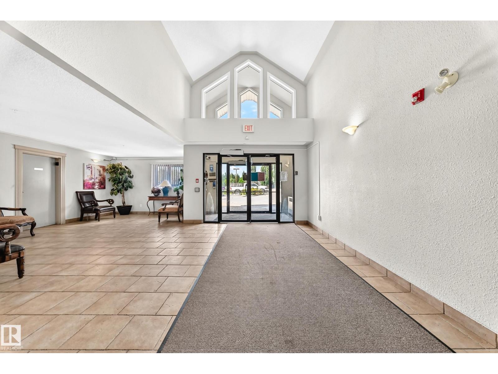 #524 7511 171 ST NW - 43