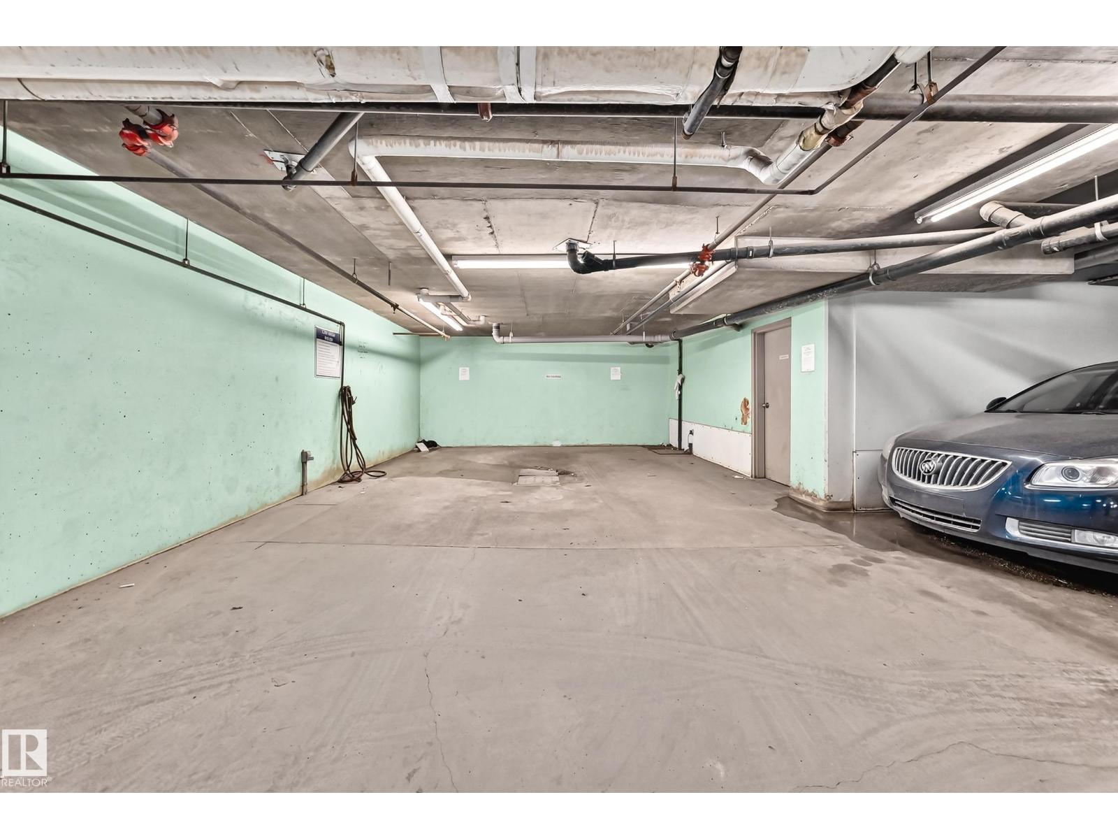 #524 7511 171 ST NW - 47