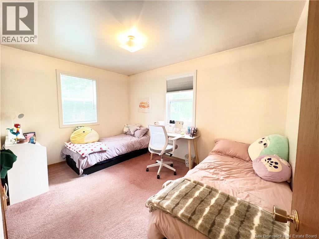 3 Honey Street - 12