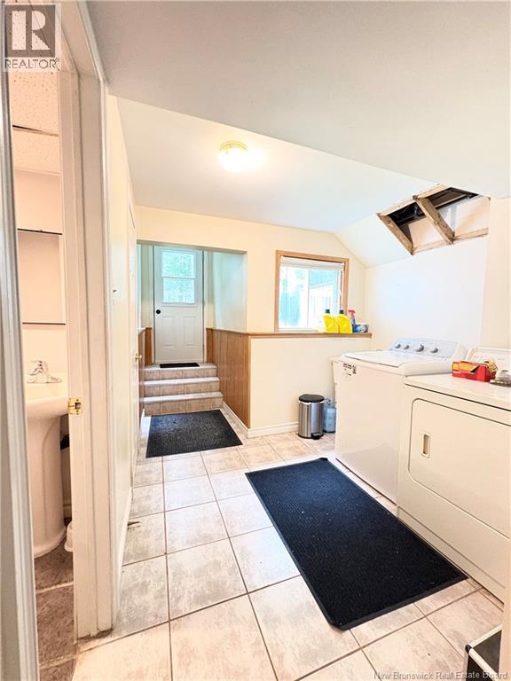 3 Honey Street - 13