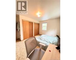 Living room - 3 Honey Street, Chatham, NB E1N3R7 Photo 10
