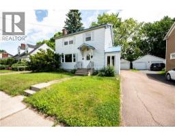 79 Woodland Drive, photo 3